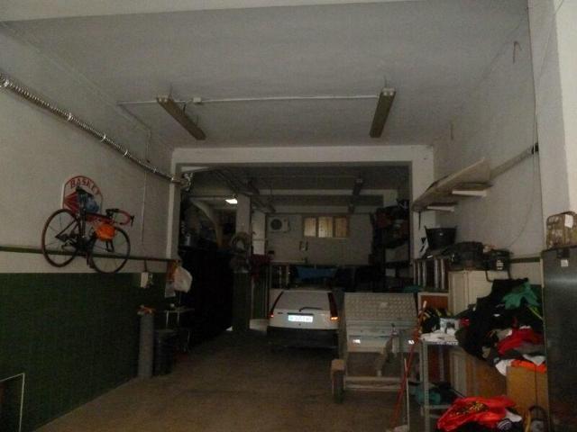 Local comercial en venta en Tudela, Calle Almajares, 31500 photo 0