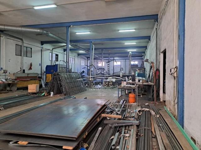 Nave industrial en venta en Lucena, Lucena photo 0