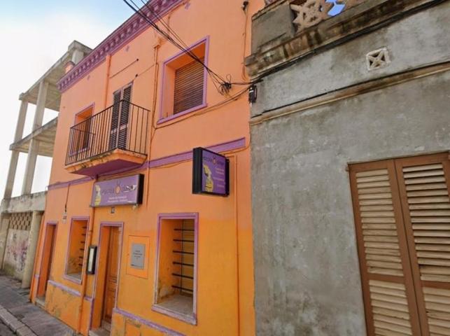 Casa en venta en Figueres, Centre photo 0