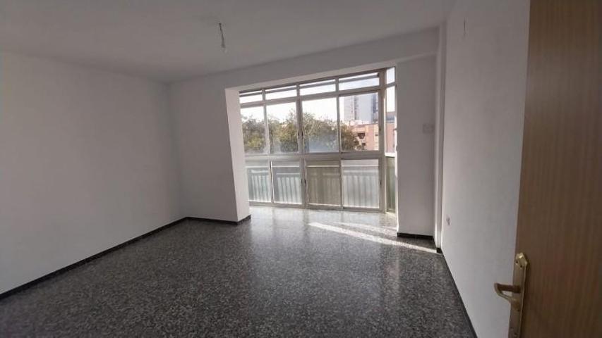 Piso en venta en Alicante, L'Alacantí photo 0