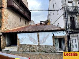 Local comercial en venta en Laredo photo 0