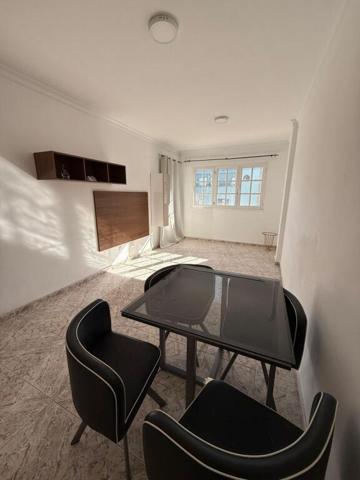 Piso en venta en Santa Lucía de Tirajana photo 0