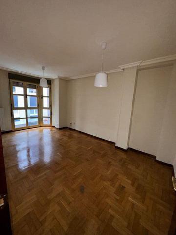 Piso en venta en Gijón, Centro - Jesuitas photo 0