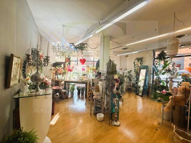 Local comercial en venta en Manresa photo 0