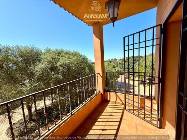 Casa con terreno en venta en Almodóvar del Río, Cuevas bajas photo 0