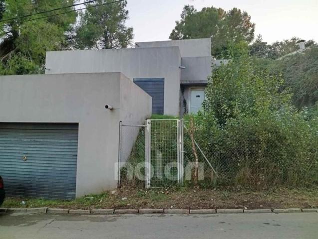 Chalet en venta en Hostalets de Pierola, Anoia photo 0