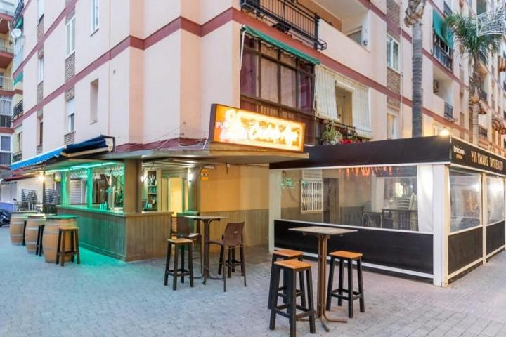 Local comercial en venta en Almuñécar, Centro photo 0