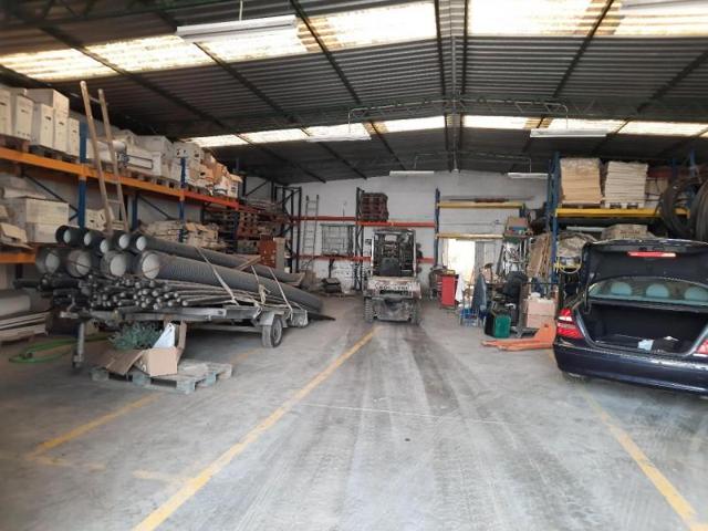 Nave industrial en venta en Lucena, Lucena photo 0