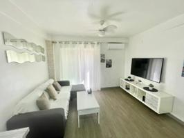 Apartamento en venta en Nerja, Centro photo 0