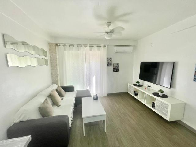 Apartamento en venta en Nerja, Centro photo 0