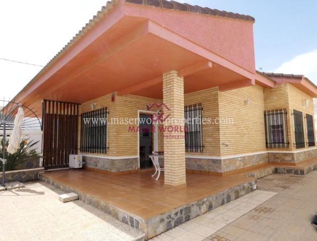Chalet en venta en Puerto de Mazarrón, Bahía photo 0
