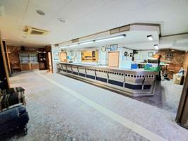 Local comercial en venta en Alzira, Alquenencia photo 0