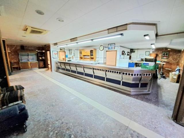 Local comercial en venta en Alzira, Alquenencia photo 0