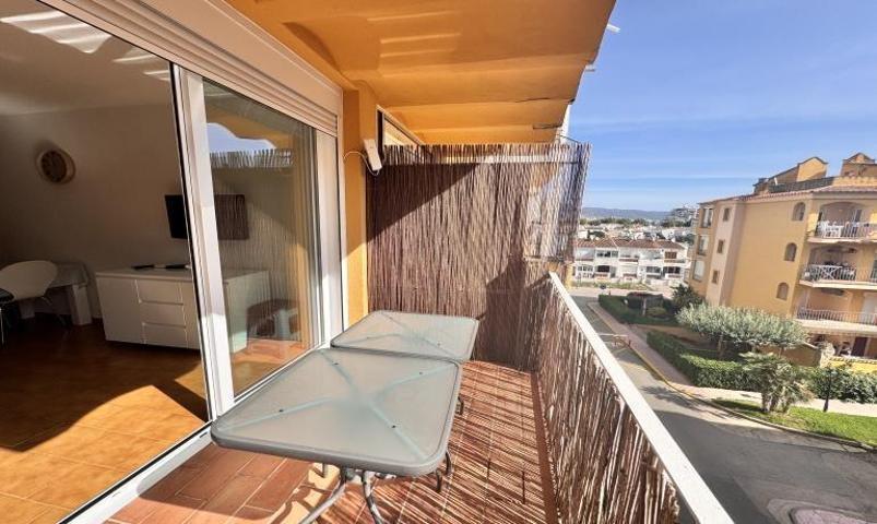 Apartamento en venta en Empuriabrava, Muga photo 0