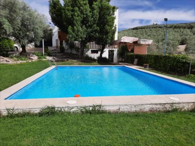 Chalet en venta en Lucena, Lucena photo 0