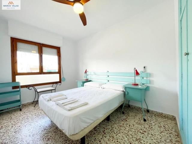 Apartamento en venta en Guardamar del Segura, Playa centro photo 0