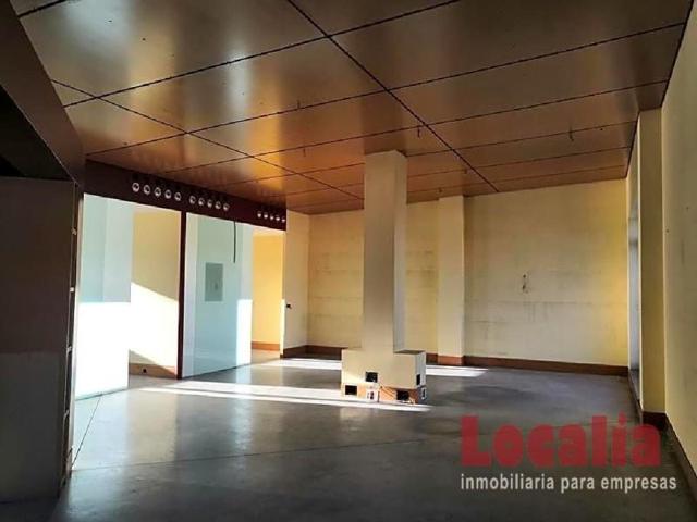 Local comercial en venta en Santander, Avenida Primero de Mayo, 39011 photo 0