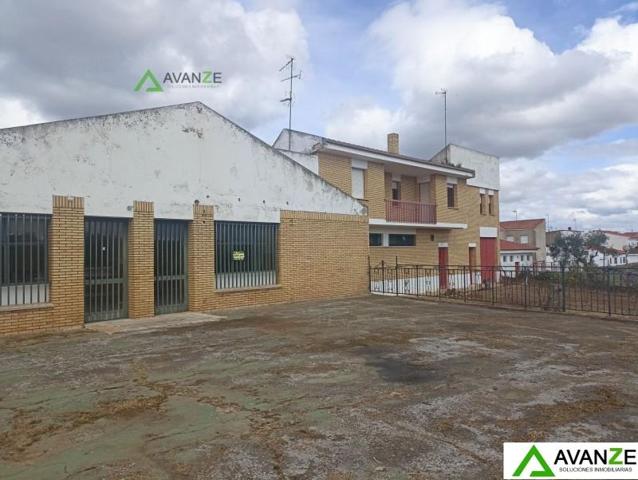 Casa en venta en Valverde de Mérida, Valverde De Merida photo 0