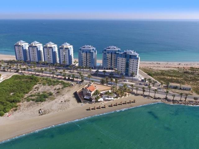 Apartamento en venta en La Manga del Mar Menor, Calle Sierra del Almirez, 2, 30380 photo 0