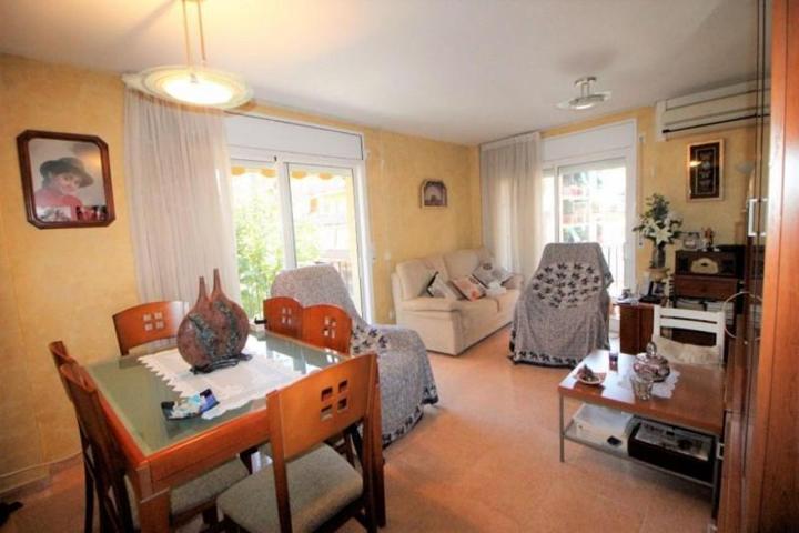 Piso en venta en Torredembarra, CENTRE photo 0