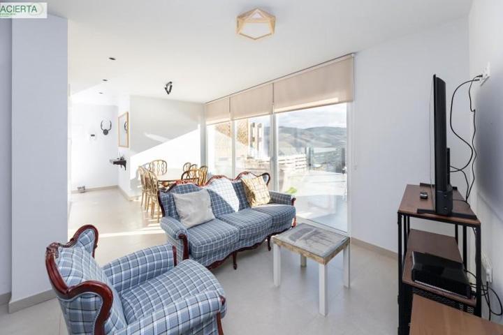 Apartamento en venta en Alhama de Granada, South of spain photo 0