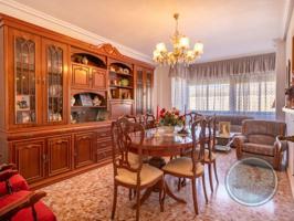 Casa en venta en Elda photo 0