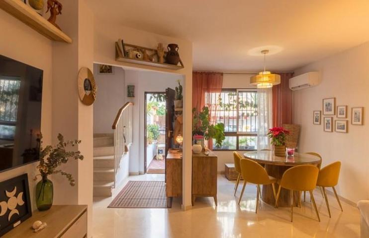 Casa en venta en Motril, Motril photo 0