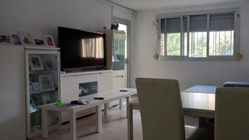 Piso en venta en Badia del Vallès, Badia del Vallés photo 0