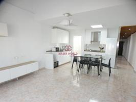 Piso en venta en Puerto de Mazarrón, Bahía photo 0