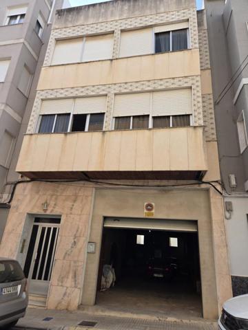 Casas de pueblo en venta en Simat de la Valldigna photo 0