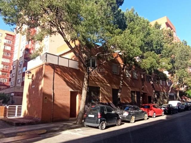 Aticos en venta en Zaragoza, Arrabal photo 0