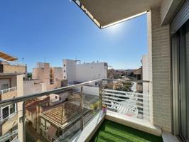 Apartamento en venta en Torrevieja, Centro photo 0