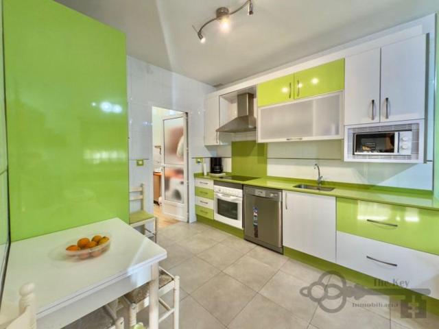 Adosada en venta en Cartagena photo 0