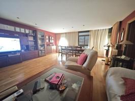 Piso en venta en Plasencia, Calle Higuerillas, 10600 photo 0