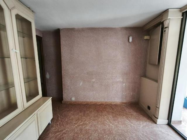 Piso en venta en Madrid, Amposta photo 0