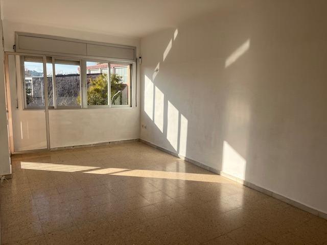 Piso en venta en Abrera, Ajuntament photo 0