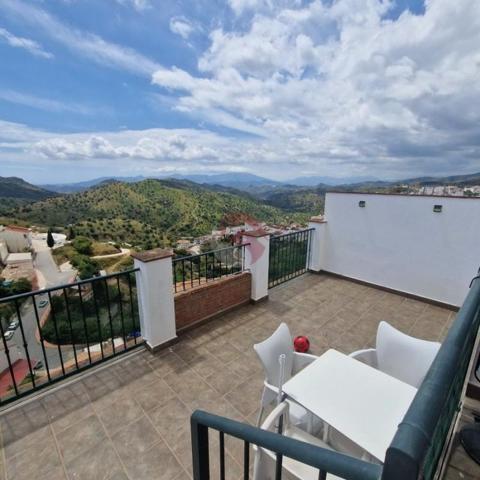 Chalet en venta en Málaga photo 0