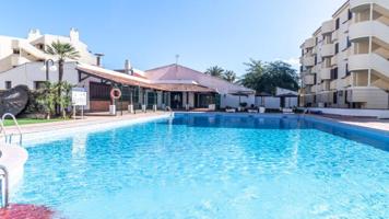 Apartamento en venta en Denia, LM HASTA KM.3 photo 0