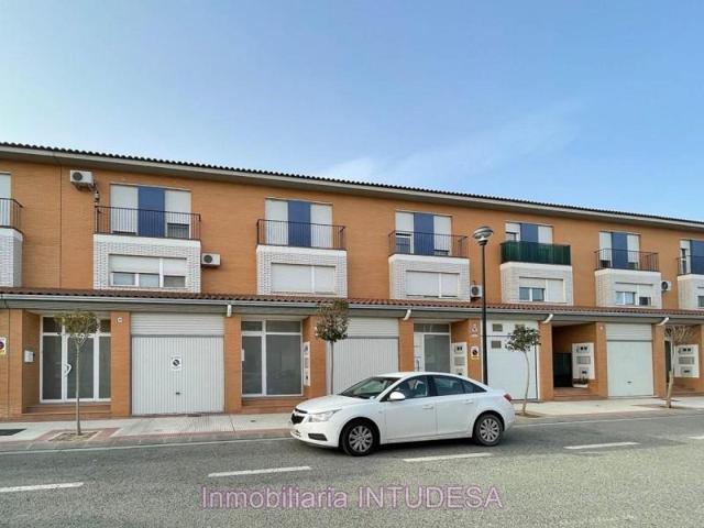 Chalet en venta en Murchante, Calle del Pago, 31521 photo 0