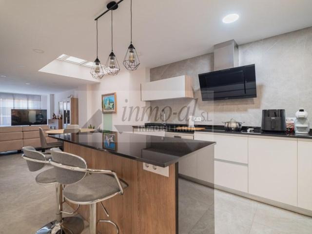 Casa en venta en Almazora-Almassora photo 0