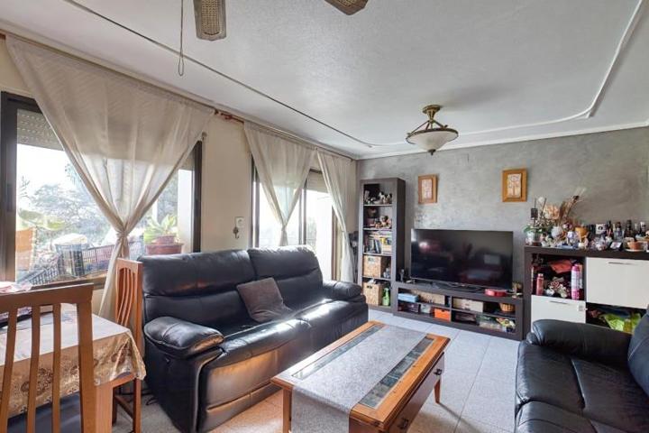 Piso en venta en La Marina, Elche photo 0