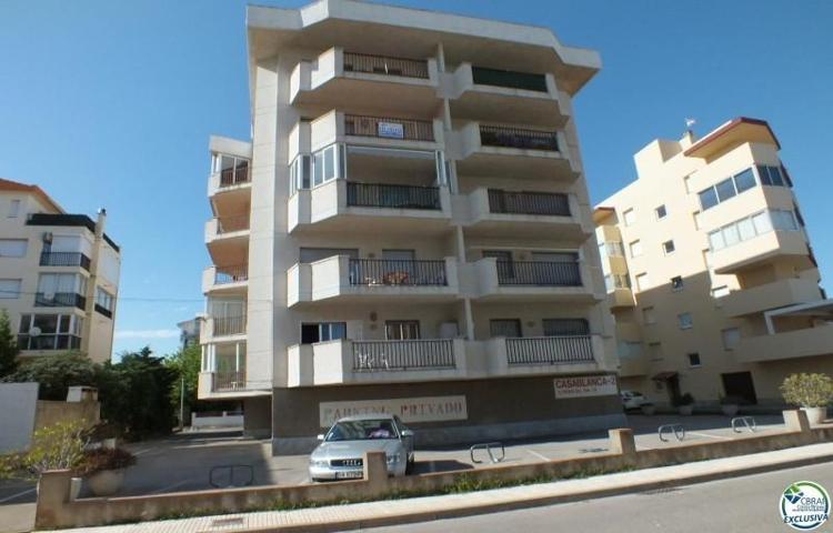 Apartamento en venta en Roses photo 0