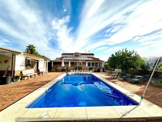 Casa con terreno en venta en Córdoba, La Golondrina photo 0