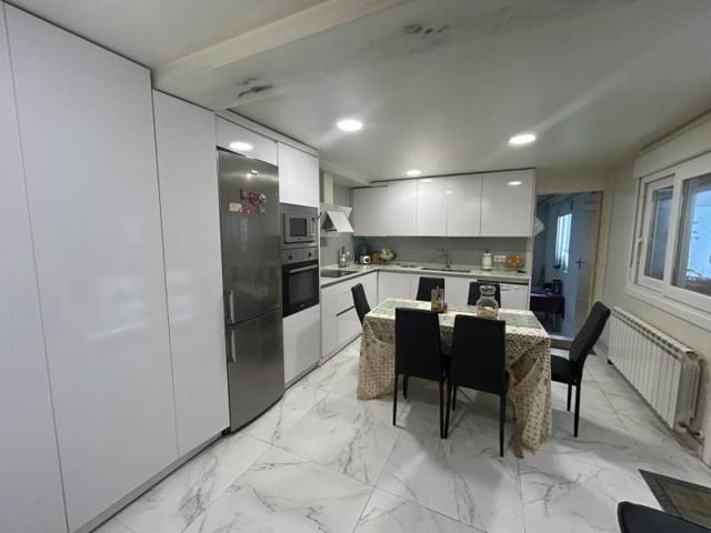 Chalet en venta en Fontellas, Calle Cortes de Navarra, 31512 photo 0