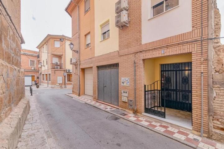 Casa en venta en Albolote, Albolote photo 0