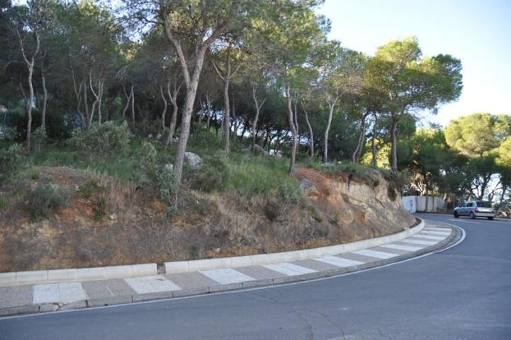 Parcela en venta en Chiva, Urb. El Bosque photo 0