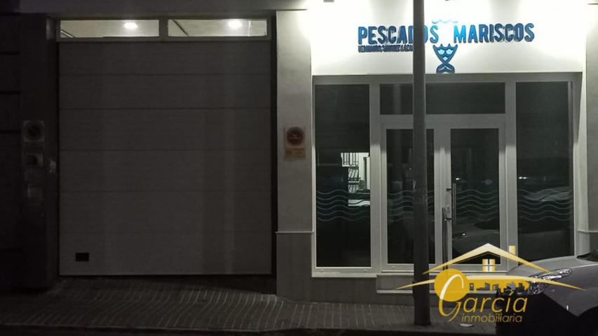 Local comercial en venta en Mérida, Calle Marquesa de Pinares, 06800 photo 0