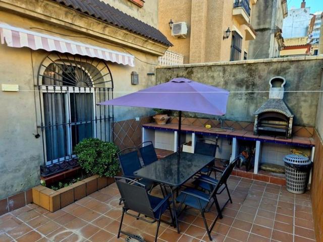 Adosada en venta en Algeciras photo 0