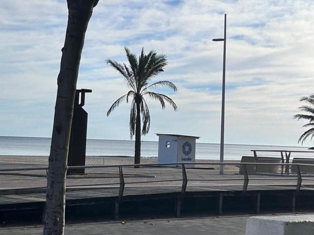 Piso en venta en Gandia, Playa de Gandia photo 0