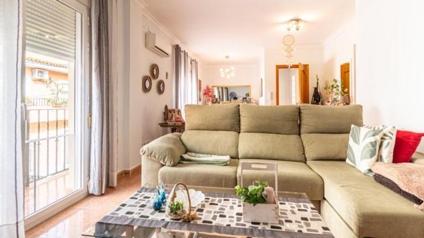 Piso en venta en Beniarbeig photo 0